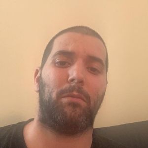 Meet your Posher, Adam